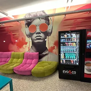Cconforthotels Host , Bari Italien